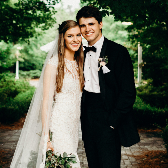 Meet your Posher, Emma - Picture 1 of 1